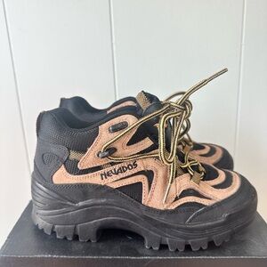 Nevados Black and Tan Chunky Sneakers with Rugged Sole